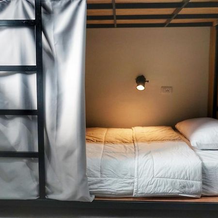 Cha Cha Cha Hostel Pattaya Εξωτερικό φωτογραφία